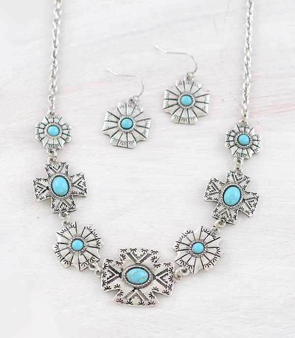 Maddie Concho Necklace Set